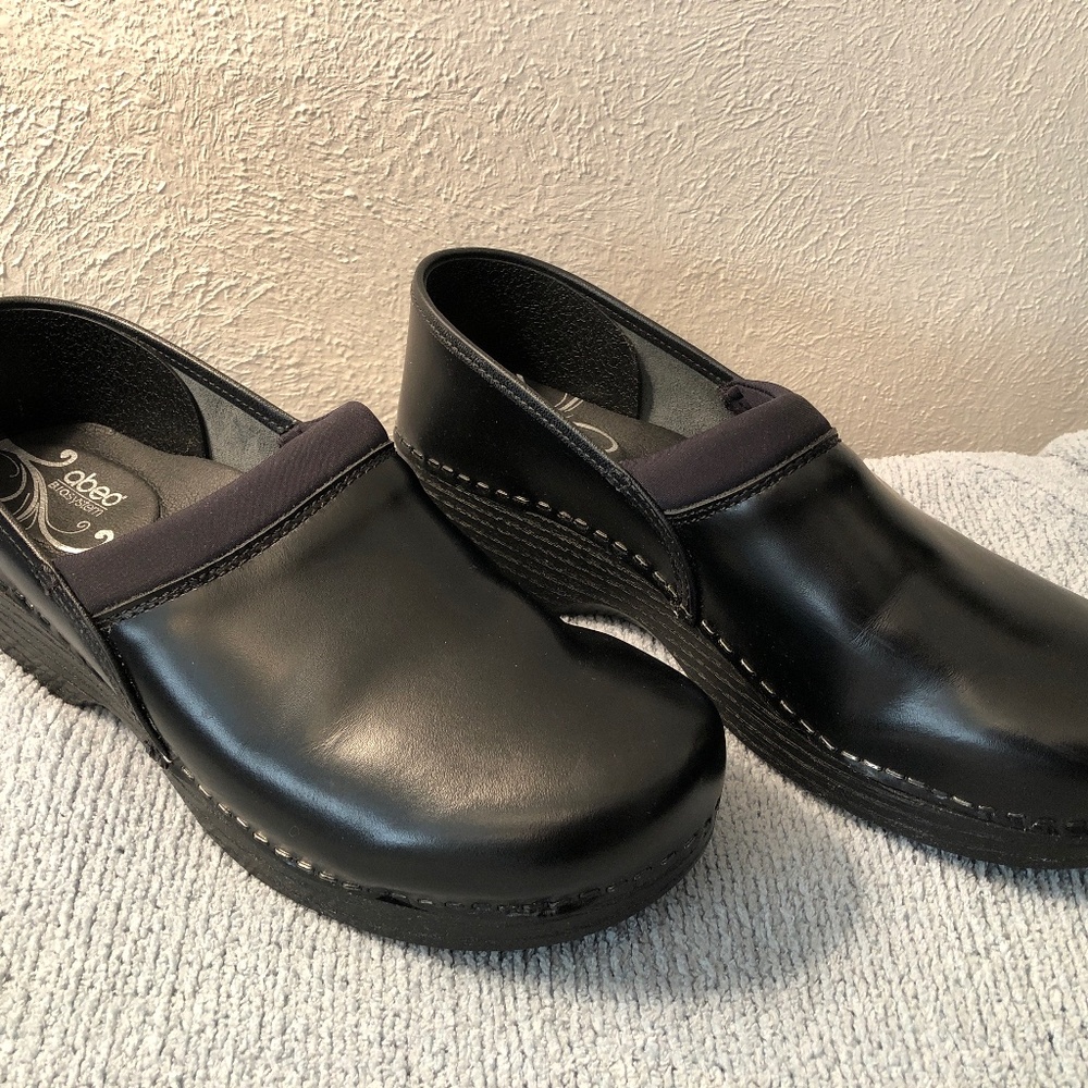 Abeo Black size 10 orthotic non-slip shoes